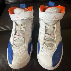 Youth Jordan’s size 13